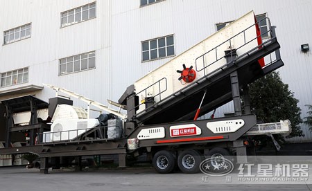 車載流動(dòng)錘式破碎機(jī)多少錢？產(chǎn)量多高？
